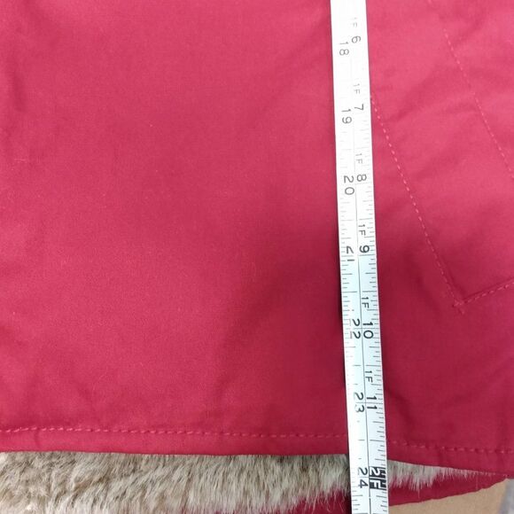 Gap Reversible Faux Fur Vest, size M - Picture 9 of 9